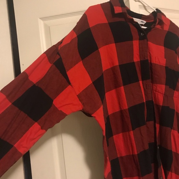 Old Navy Tops - Red and Black Old Navy Flannel